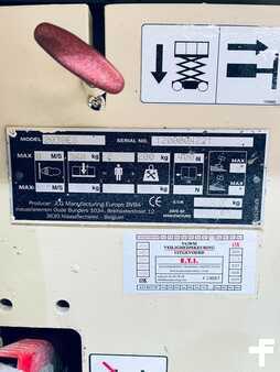 Ollós munka emelvény 2006  JLG 2030 ES (16)