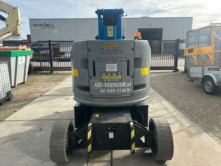 Kloubová pracovní plošina 2014  Genie Z34/22N (2)