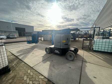 Kloubová pracovní plošina 2014  Genie Z34/22N (3)