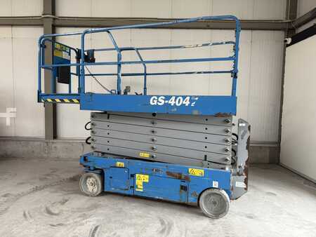 Scissor lift 2015  Genie GS4047 (3)