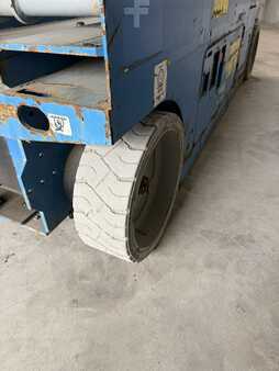 Scissor lift 2015  Genie GS4047 (7)