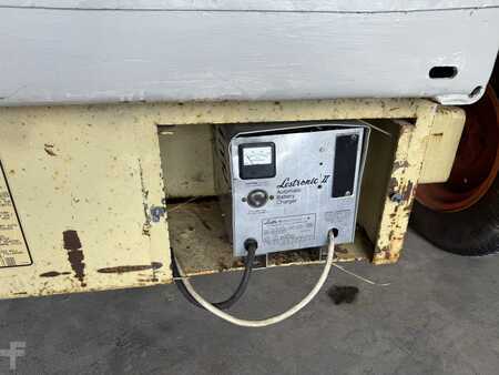 Podnośnik nożycowy 2000  JLG JLG 3969 (10)