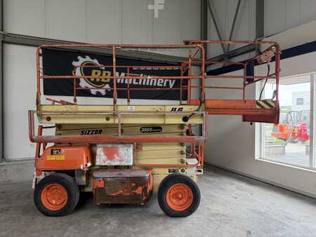 Podnośnik nożycowy 2000  JLG JLG 3969 (13)