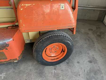 Podnośnik nożycowy 2000  JLG JLG 3969 (16)