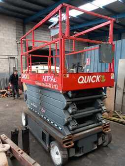 Pracovní plošina s nůžkovým zdvihem 2017  Skyjack SJ4740 14mtr only 111 hours! (2)