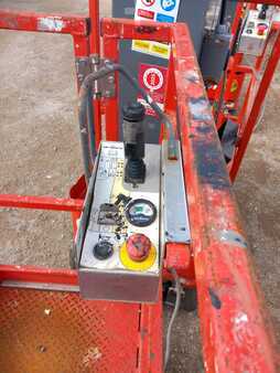 Kolmo zvedaná plošina 2016  Skyjack SJ16 7mtr Electric (4)