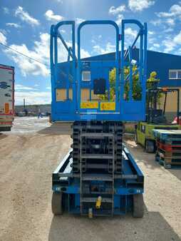 Levantamento tesoura 2019  Genie GS4047 14mtr (8)