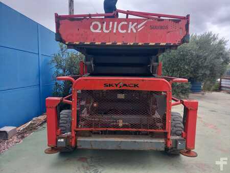 Pracovní plošina s nůžkovým zdvihem 2014  Skyjack SJ9250 17mt DIESEL 4WD dealer price (10)