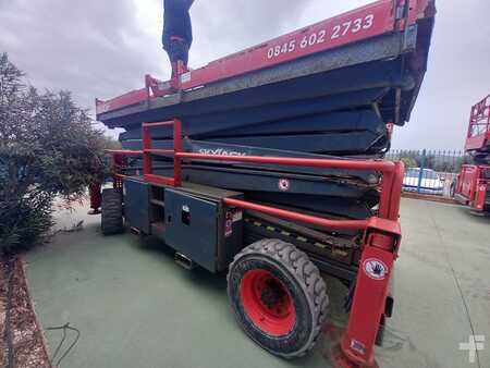 Pracovní plošina s nůžkovým zdvihem 2014  Skyjack SJ9250 17mt DIESEL 4WD dealer price (15)
