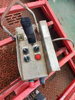 Pracovní plošina s nůžkovým zdvihem 2014  Skyjack SJ9250 17mt DIESEL 4WD dealer price (3)