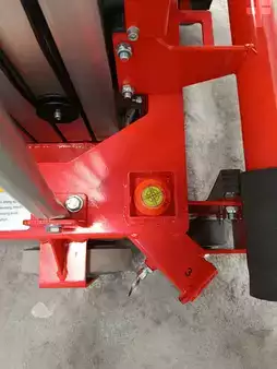 Senkrechtarbeitsbühne 2026  NCT AWP10-100 (4)