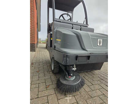 Feiemaskiner 2021  Kärcher KM120/250RPBPack veegmachine (6)