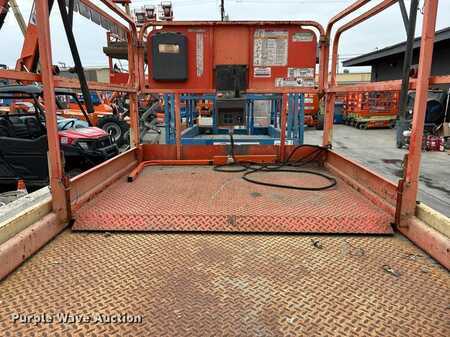 Scissor lift 2007  JLG 260MRT (25)