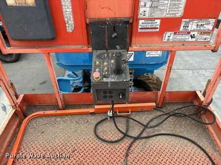 Scissor lift 2007  JLG 260MRT (26)
