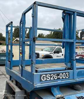 Scissor lift 2008  Genie GS-2668 (10)