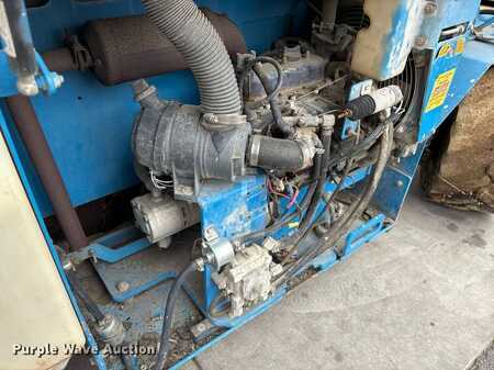 Scissor lift 2008  Genie GS-2668 (31)