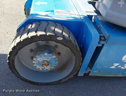Telescopic boom lift 1999  Genie Z-30/20N (36)