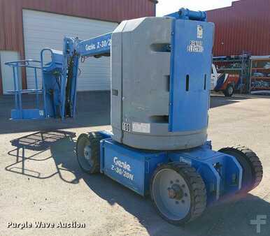 Telescopic boom lift 1999  Genie Z-30/20N (7)