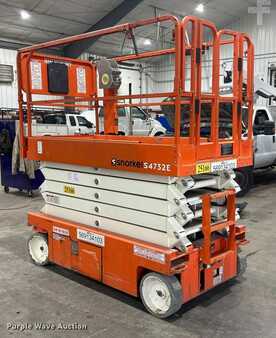 Scissor lift 2020  Snorkel S4732E (3)