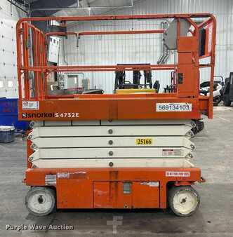 Scissor lift 2020  Snorkel S4732E (8)
