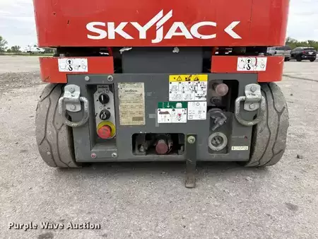Elevadores personales 2017  Skyjack SJ12 (12)