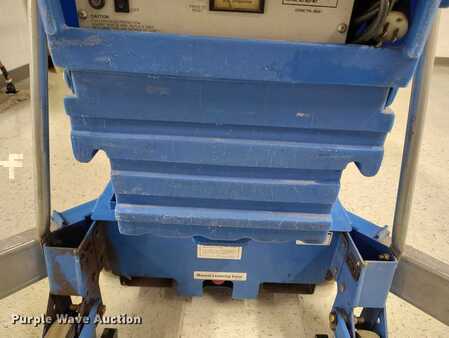 Vertical mast lift 2016  Genie AWP-36S (15)