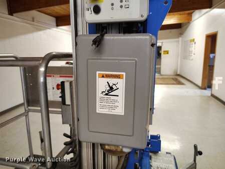Vertical mast lift 2016  Genie AWP-36S (18)