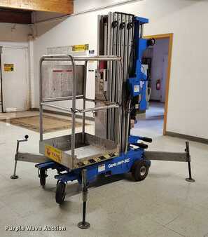Vertical mast lift 1997  Genie AWP-30S (5)