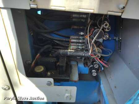 Telescopic boom lift 2014  Genie TZ-34/20 (36)