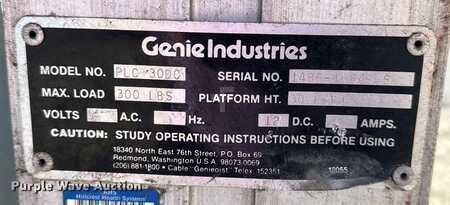 Vertical mast lift - Genie PLC 30DC (20)