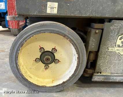 Plataforma Tijera - Skyjack SJIII 4632 (24)