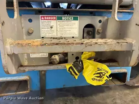 Scissor lift 2004  Genie GS-2646 (12)