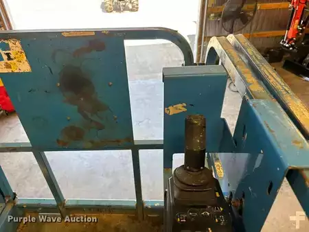 Scissor lift 2004  Genie GS-2646 (20)