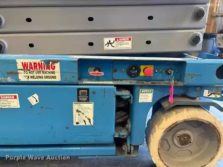 Scissor lift 2004  Genie GS-2646 (22)