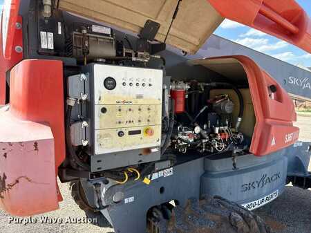 Telescopic boom lift 2013  Skyjack SJ66t (40)