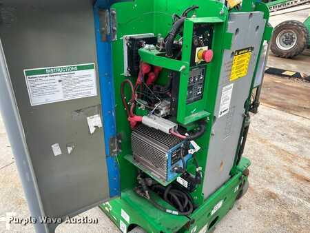 Vertical mast lift 2016  Genie GR-20 (12)