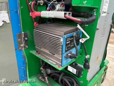 Vertical mast lift 2016  Genie GR-20 (13)