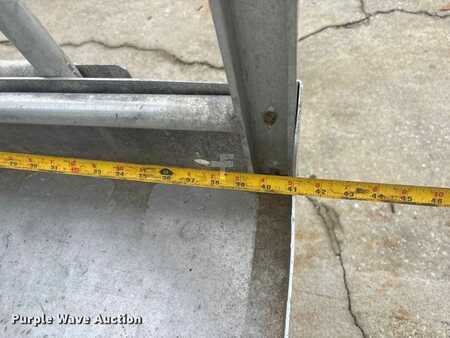 Vertical mast lift 2016  Genie GR-20 (18)