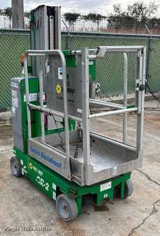 Vertical mast lift 2016  Genie GR-20 (3)