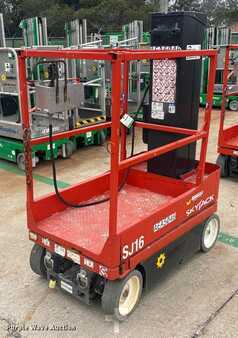 Unipersonales 2018  SkyJack SJ16 (1)