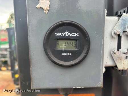 Unipersonales 2018  SkyJack SJ16 (14)