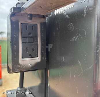 Unipersonales 2018  SkyJack SJ16 (11)