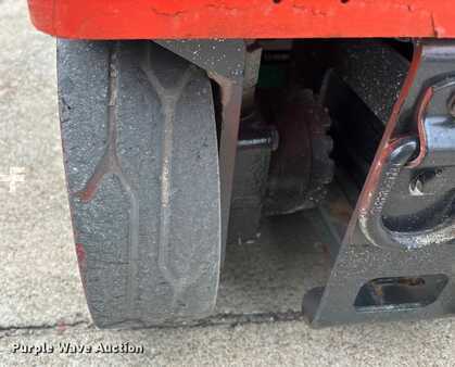 Unipersonales 2018  SkyJack SJ16 (22)