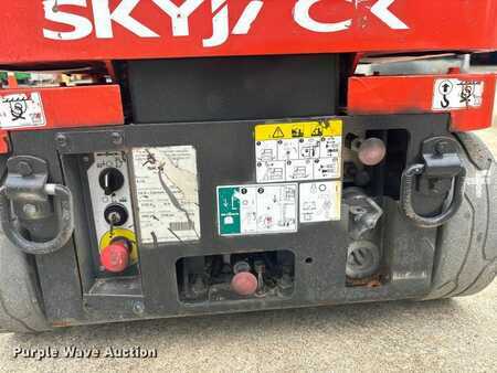 Unipersonales 2018  SkyJack SJ16 (9)