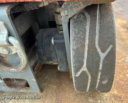 Unipersonales 2017  SkyJack SJ16 (21)