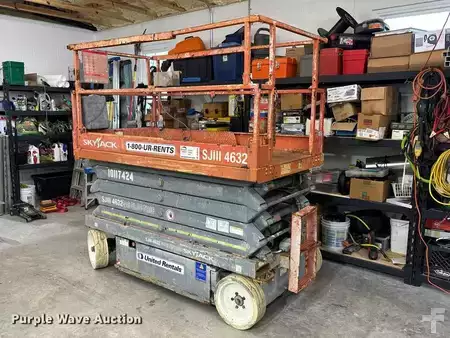 Scissor lift - Skyjack SJ 4632 (7)
