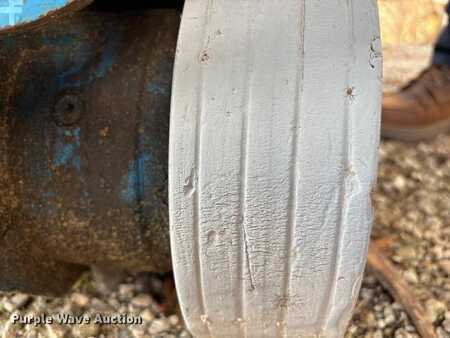 Vertical mast lift 2010  Genie GR-20 (29)