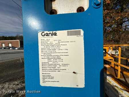 Vertical mast lift 2010  Genie GR-20 (30)