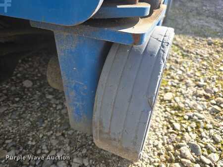 Vertical mast lift 2019  Genie GR-20 (28)