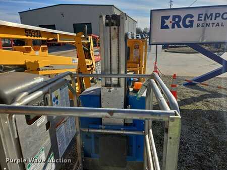 Vertical mast lift 2019  Genie GR-20 (4)